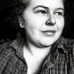 Meet your Posher, Caitlin